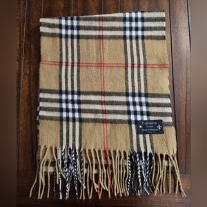 Italian Cashmere finished scarf